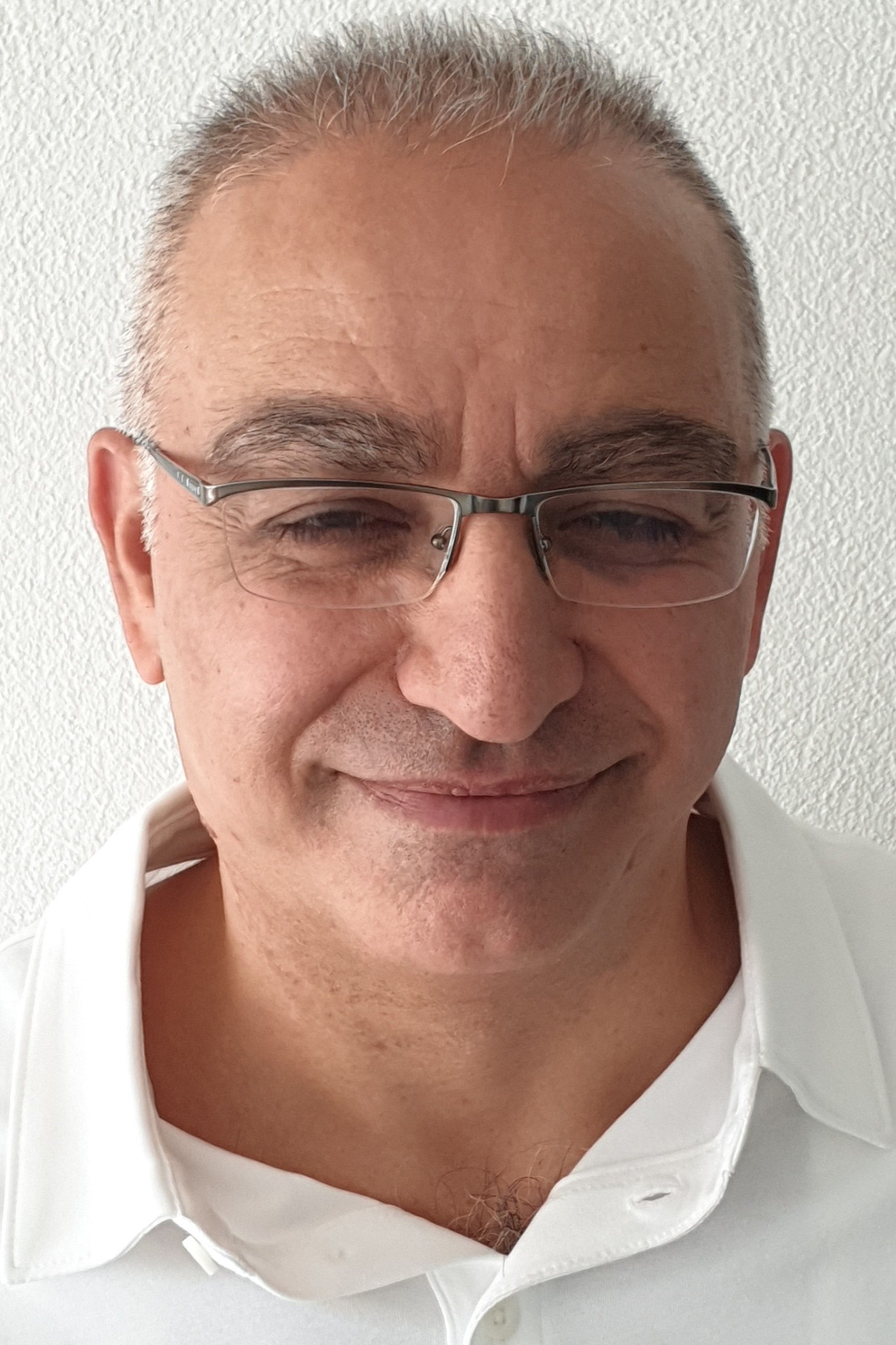 Portrait von Herr Ötztürk